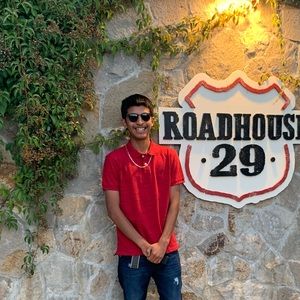 Meet your Posher, Miguel